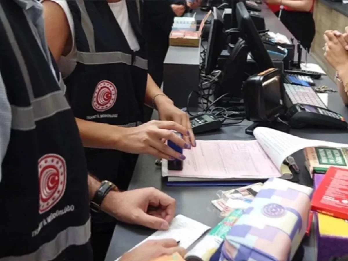 Ticaret Bakanlığı duyurdu! Bu 3 ürün grubunun kargo yoluyla ülkeye girişi kısıtlandı