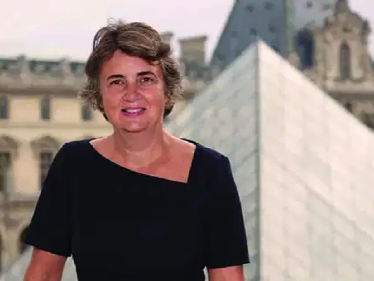 Louvre Müzesi’nin müdürü istifa etti