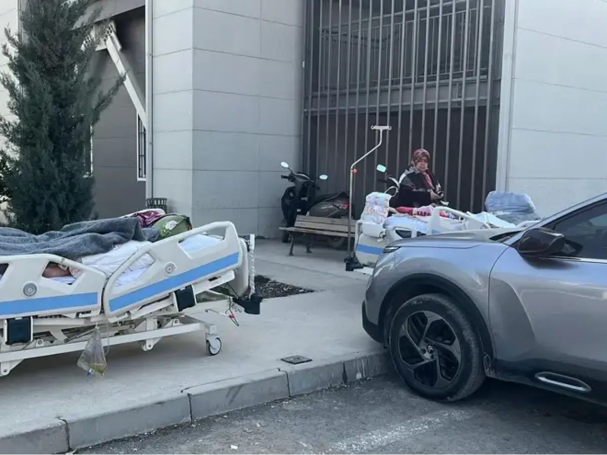 Hastanede kırmızı alarm verildi: "Canlı bombayım" diye bağırdı!