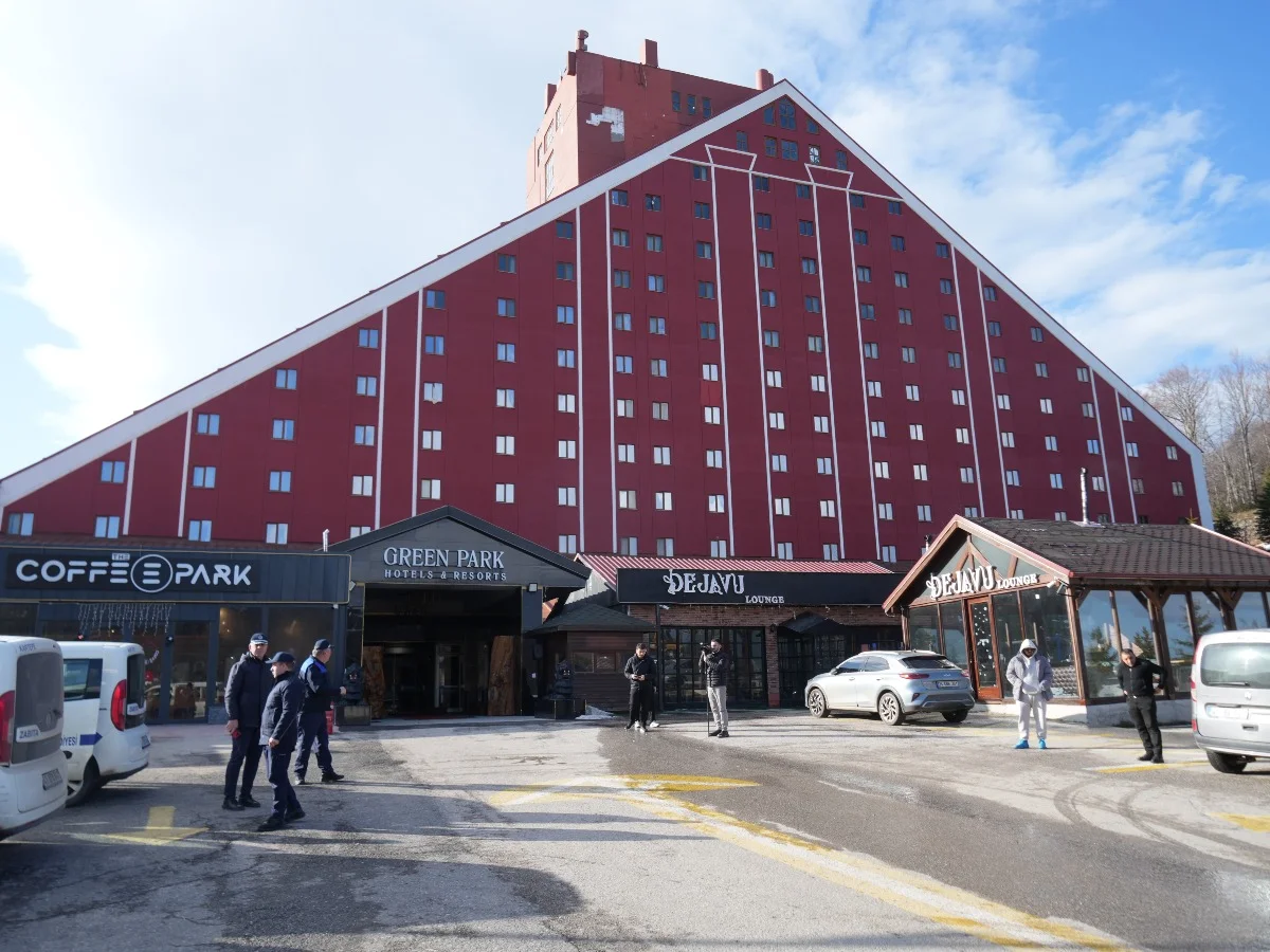 Kartepe'deki ünlü otel, 33 eksik sebebiyle mühürlendi