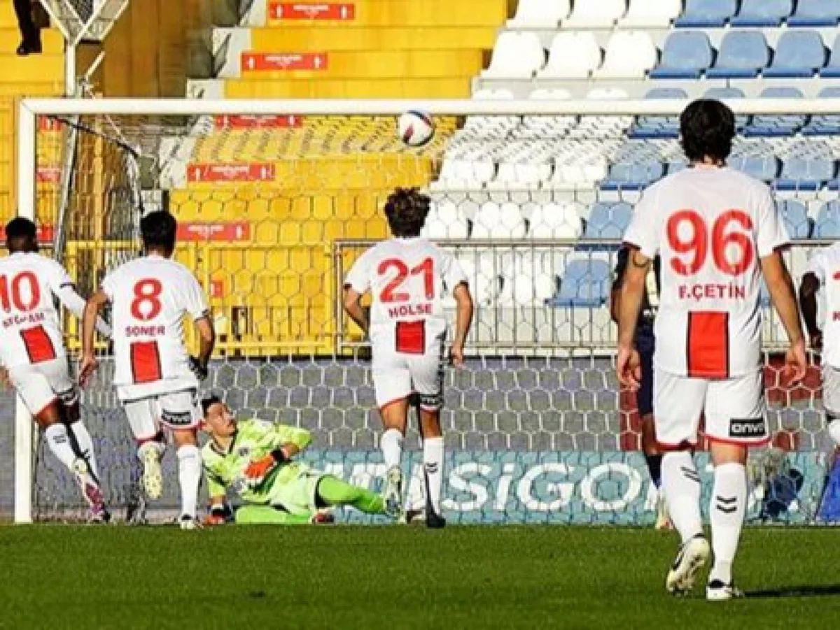 Kasımpaşa-Samsunspor maçında şike iddiası! 8 dakikada 2 penaltı kaçmıştı