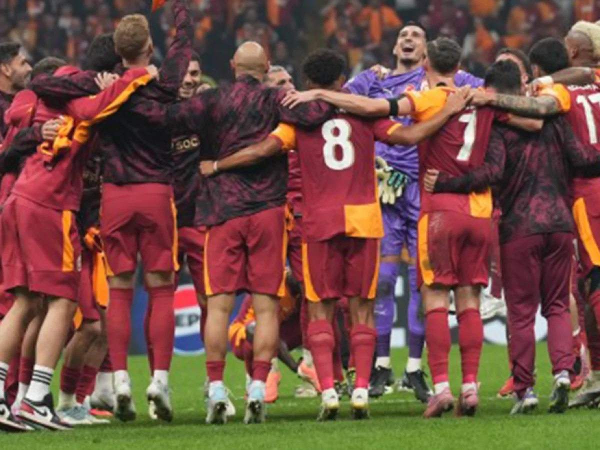 Galatasaray'a Liverpool primi.. İşte takımın ödülü!