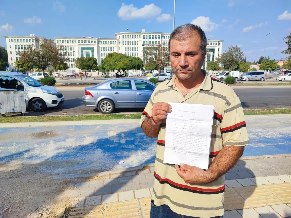 "Kenara çekilir misiniz?" diyerek uyardı! Böyle darp edildi