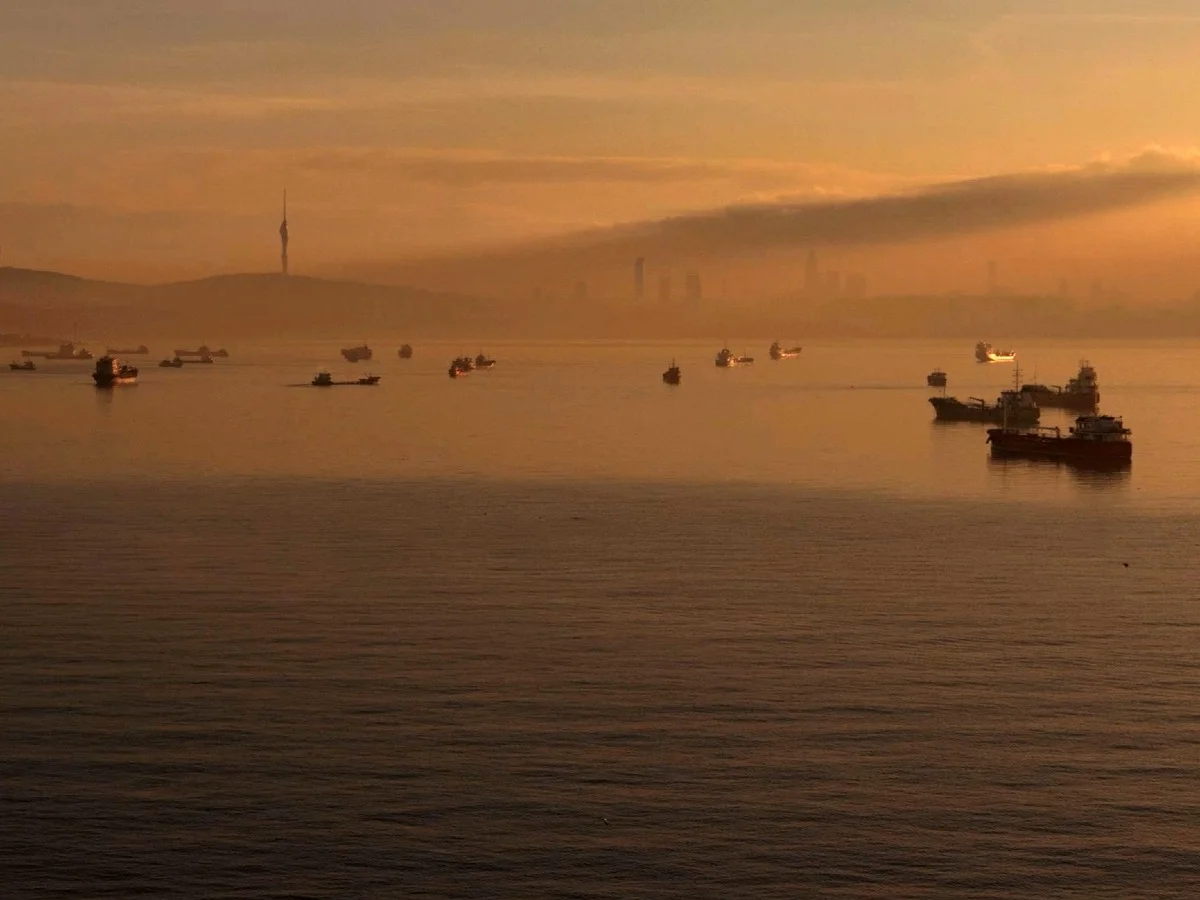 İstanbul'a çöken pus ve hava kirliliği dron ile görüntülendi