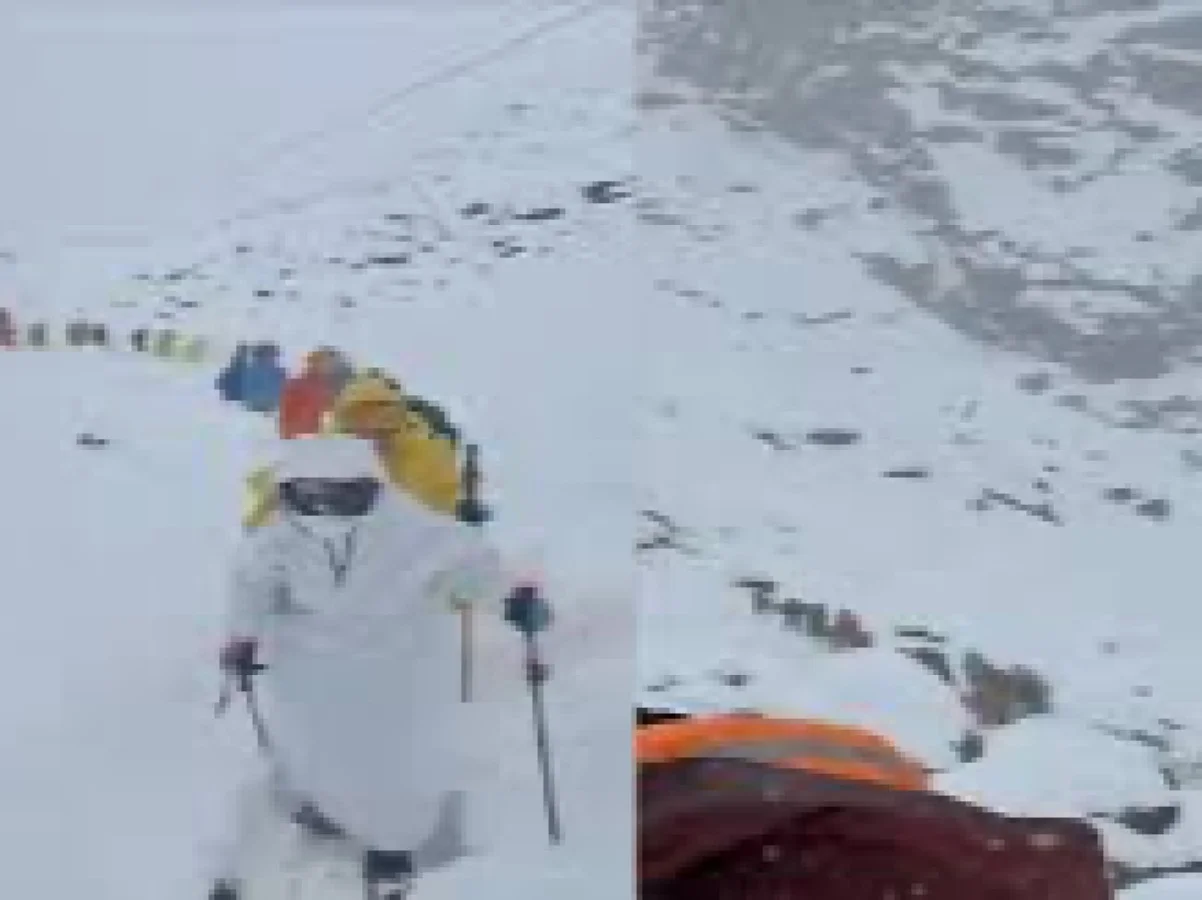 Everest’in Tibet tarafında çıkan şiddetli kar fırtınası, bölgeyi gezen yüzlerce doğaseveri hazırlıksız yakaladı. Kurtarma ekipleri şimdiye kadar 350 kişiyi güvenli bölgelere taşırken, 200’den fazla kişi hâlâ mahsur. Tahliye çalışmaları devam ediyor