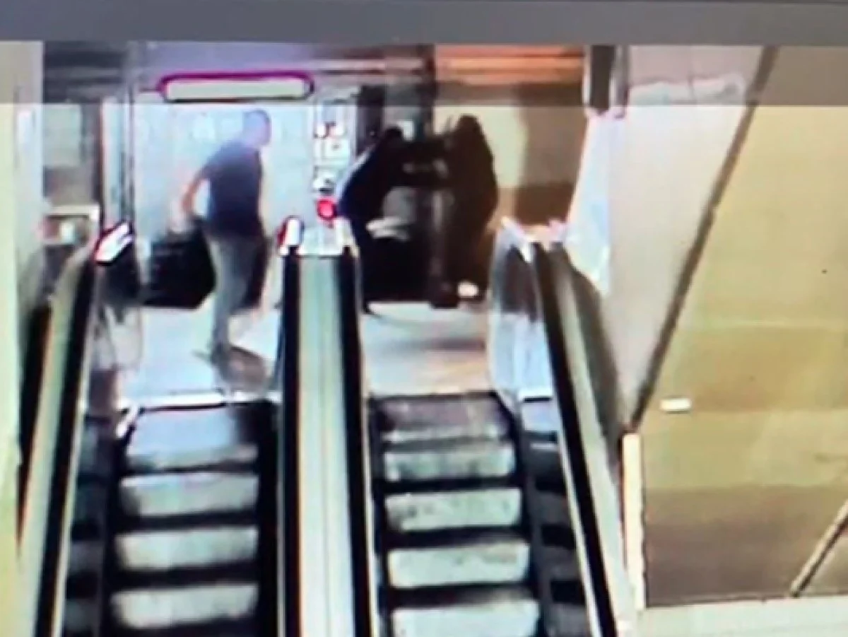 Taksim’de kan donduran cinayet! Para vermeyince bıçaklandı