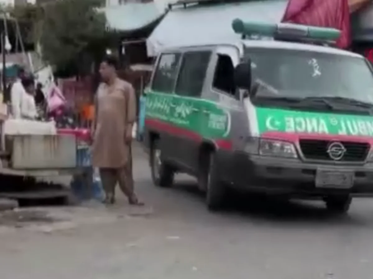 Deprem, bu kez Afganistan'da can aldı!