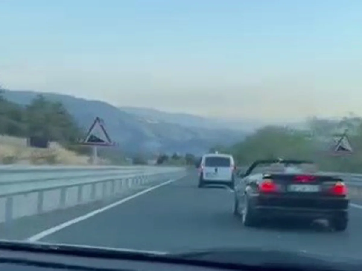 Trafik canavarları yine iş başında! İnsanların hayatını işte böyle tehlikeye attılar