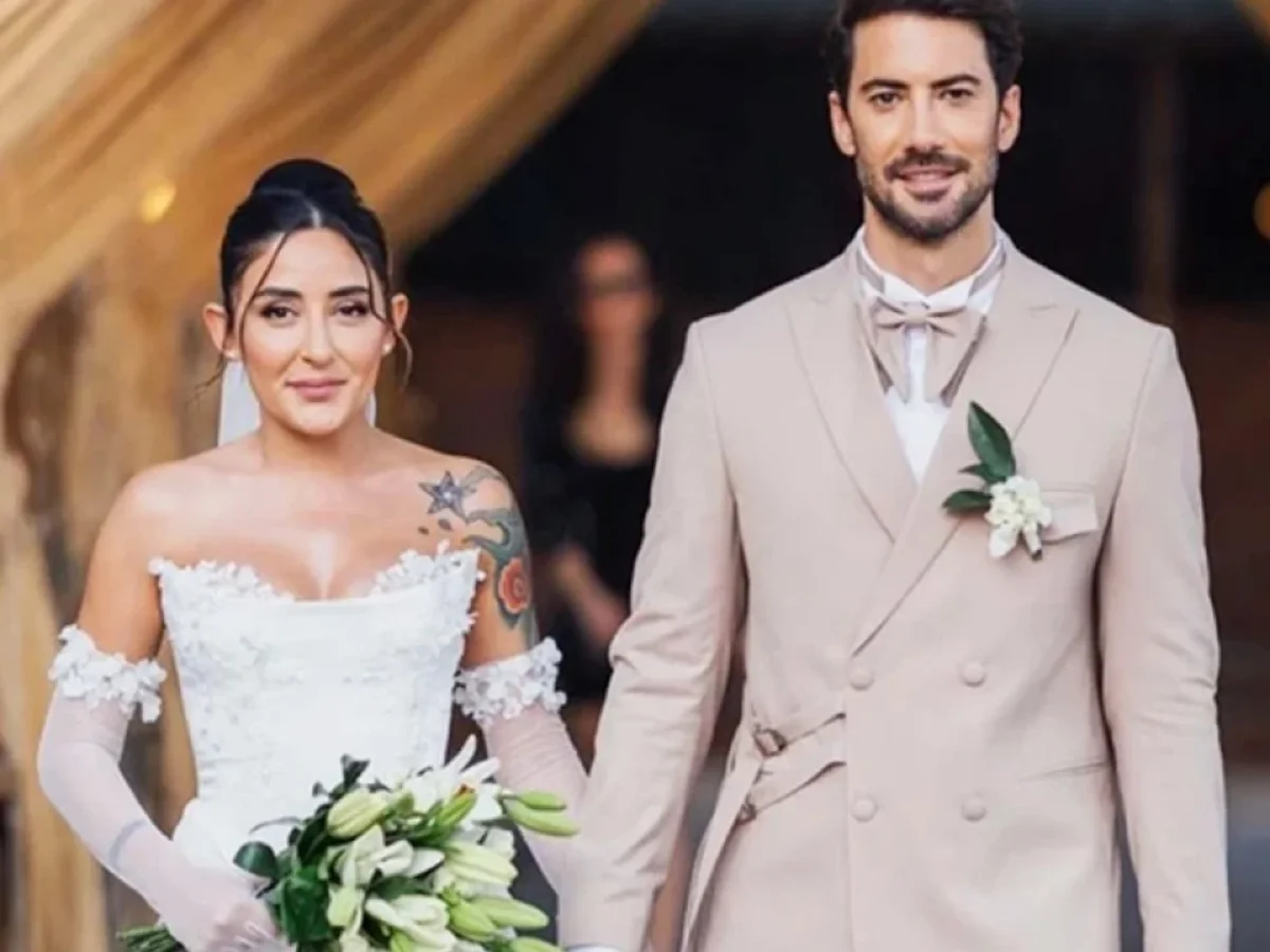 Melek Mosso'nun evliliği bitiyor!