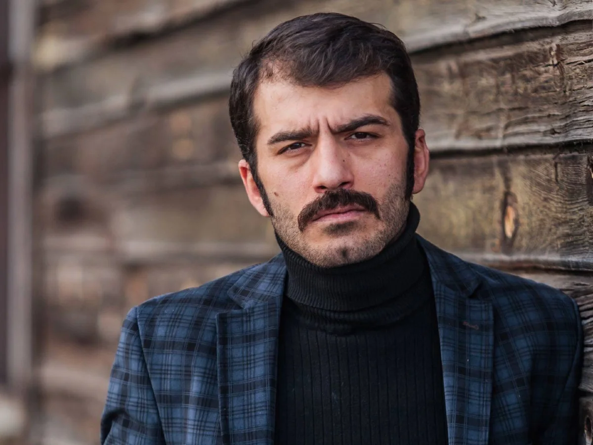 Ünlü oyuncuya istenen ceza belli oldu!