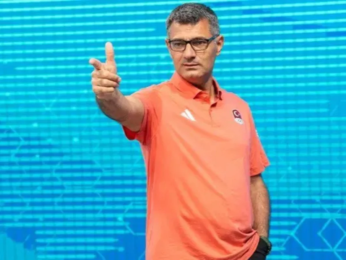 Yusuf Dikeç altın madalyayı yine ekipmansız kazandı